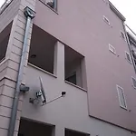 アパート Tija マカルスカ