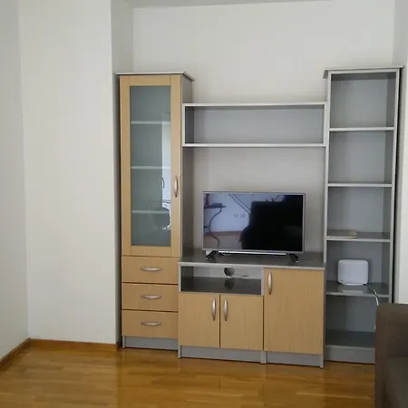 Apartament Tija